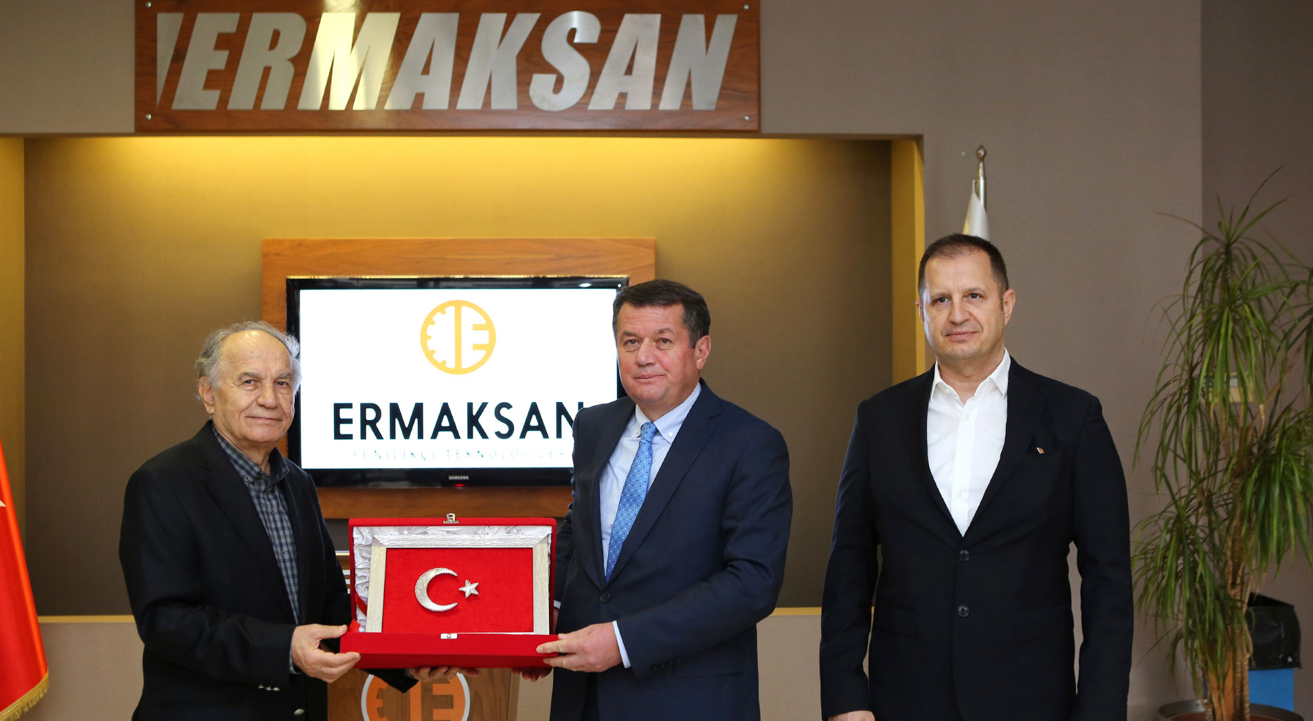 Chief adviser to the President of Turkey Make Special Visit to Ermaksan Manufacturing Plant